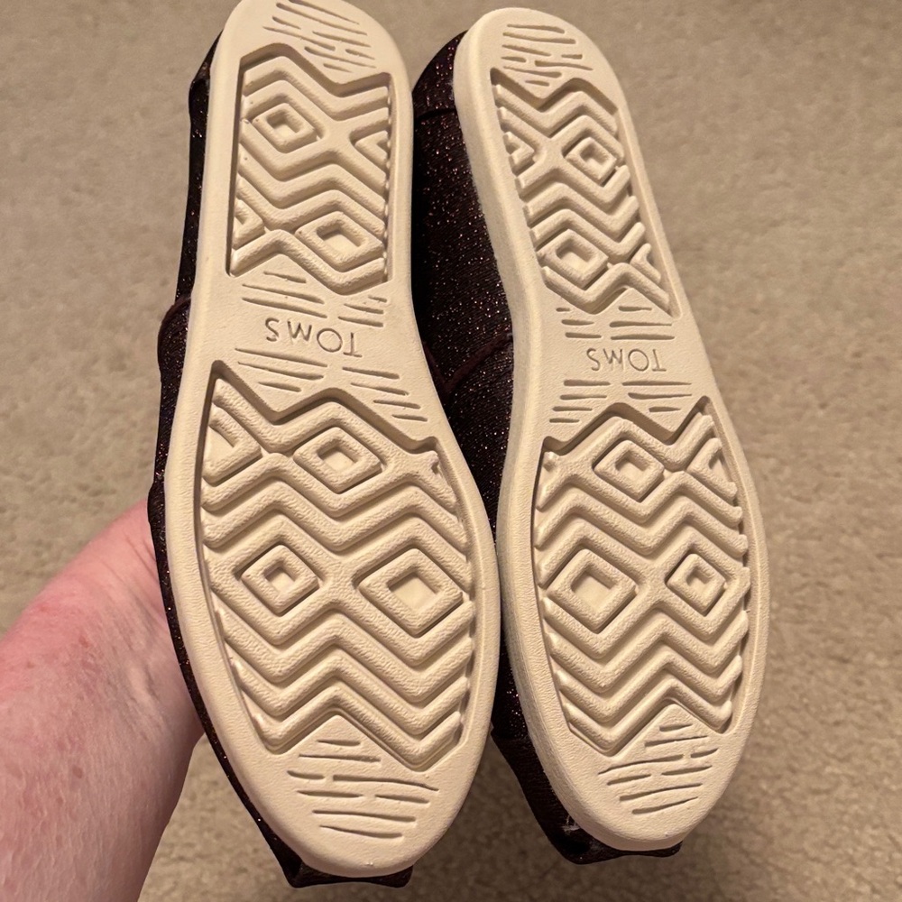 Toms Women's Glitter Slip-On Flats - Plum NWOT - Picture 6 of 6